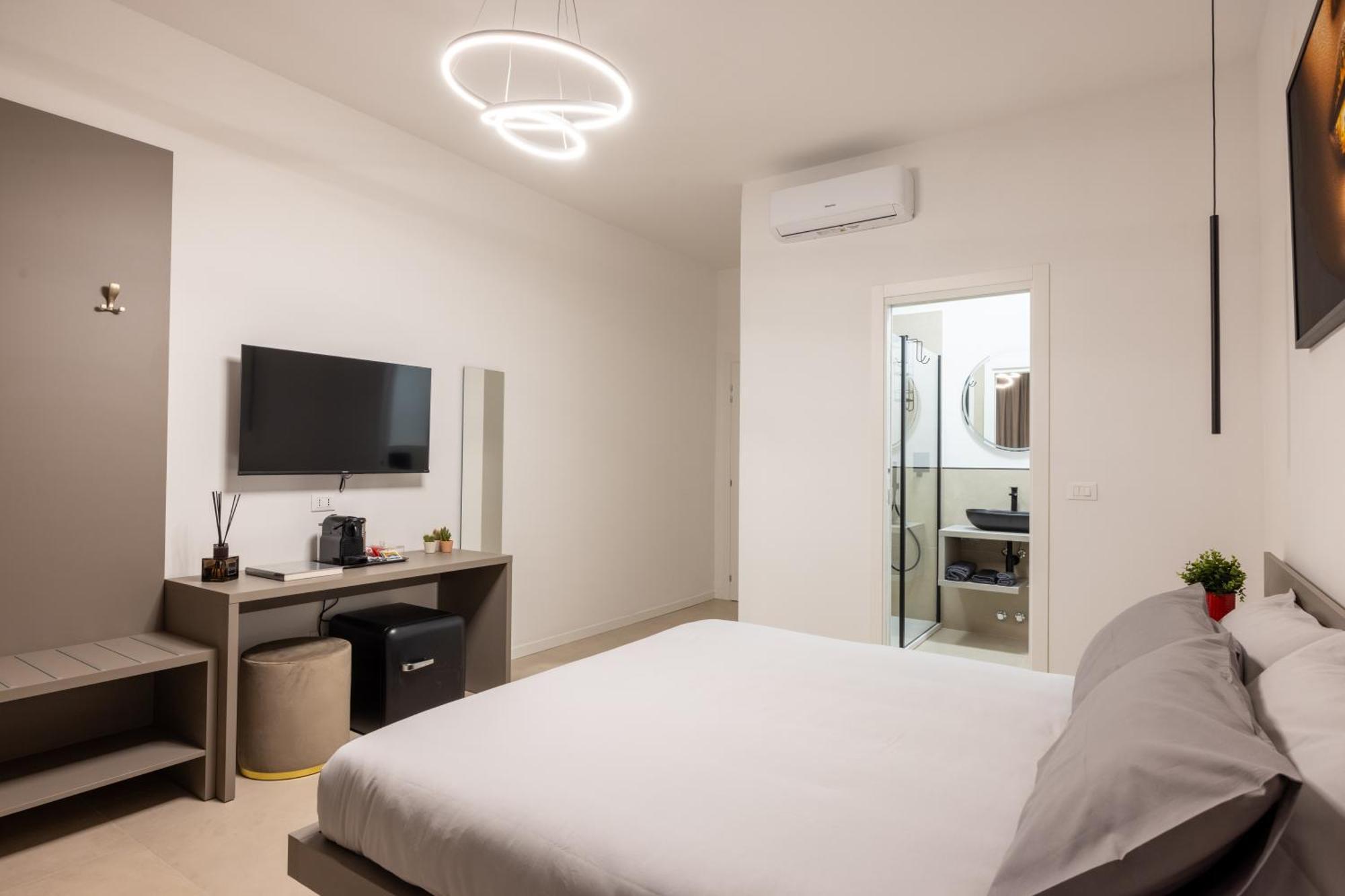 Luxury Station Suite Bologna Eksteriør bilde