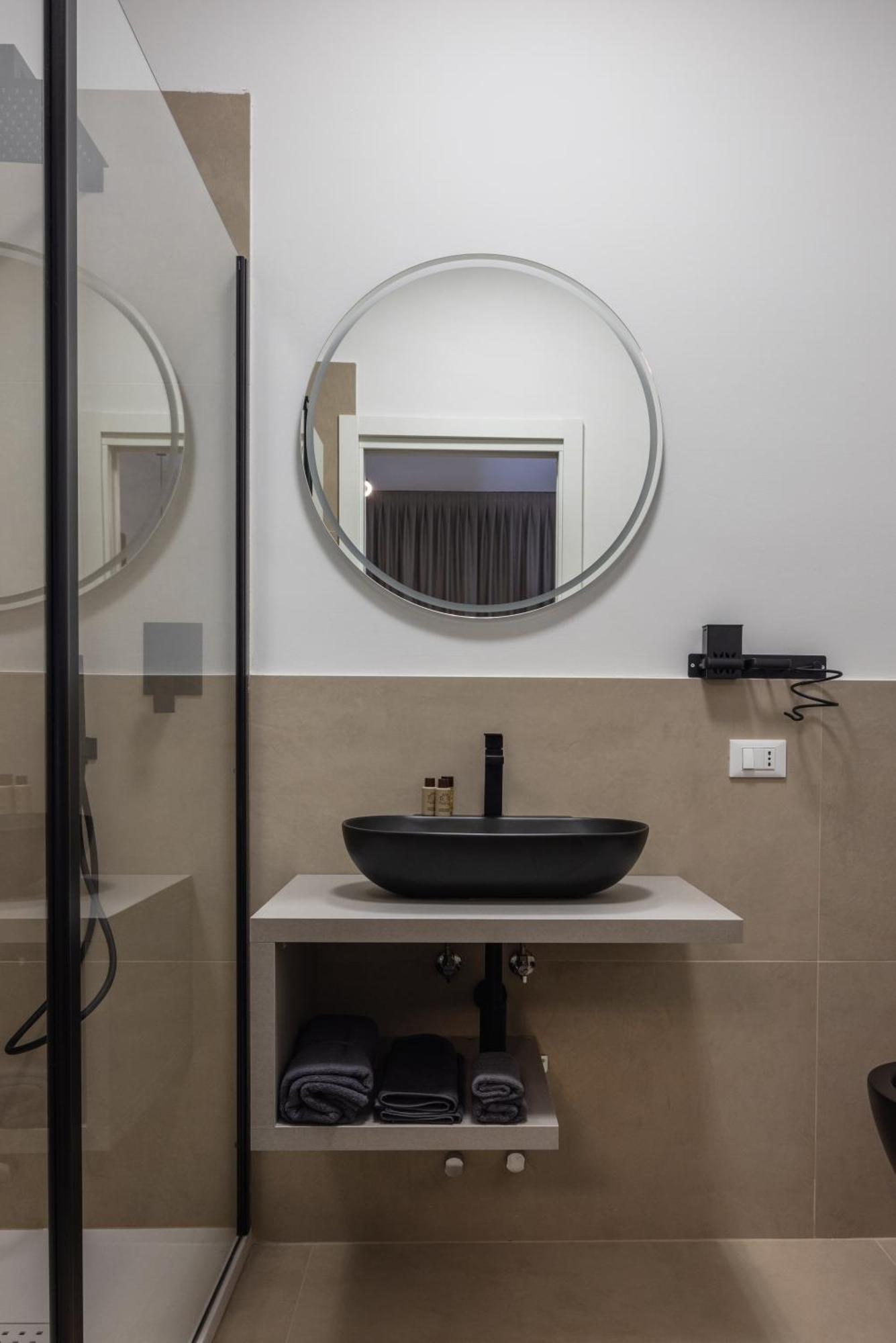 Luxury Station Suite Bologna Eksteriør bilde